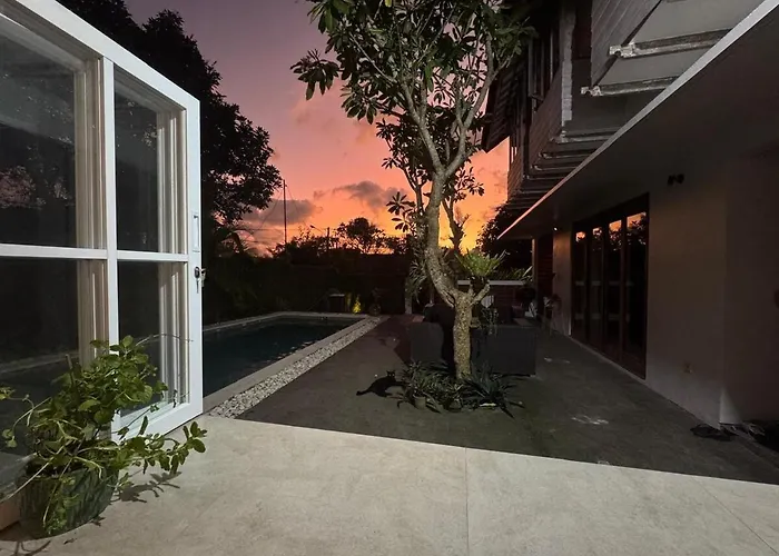 Tomat Villa Jimbaran
